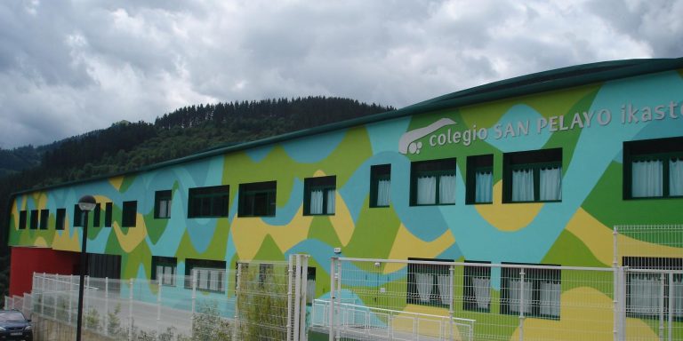 469765_180758072037173_586702286_o